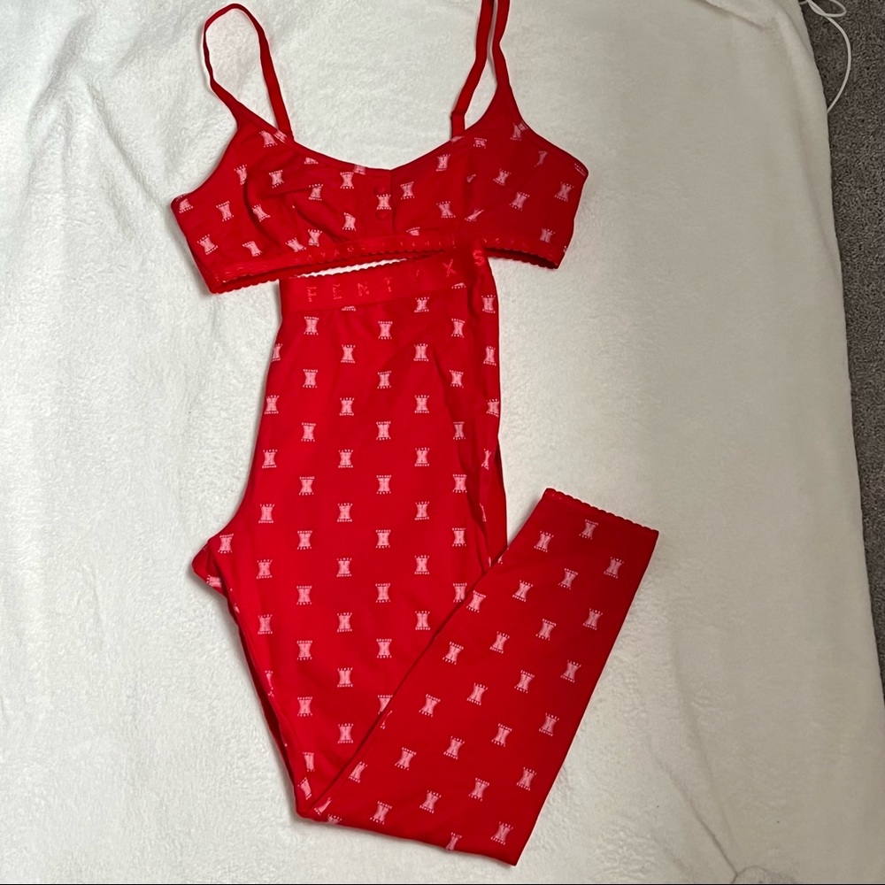 REG LOGO SAVAGEX FENTY SET